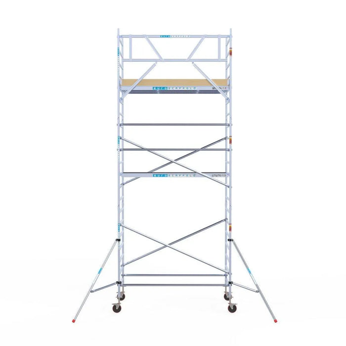 Rollgerüst Euroscaffold Basic 135x250 7,2m Arbeitshöhe an der Fassade - Gerüstexpress.de