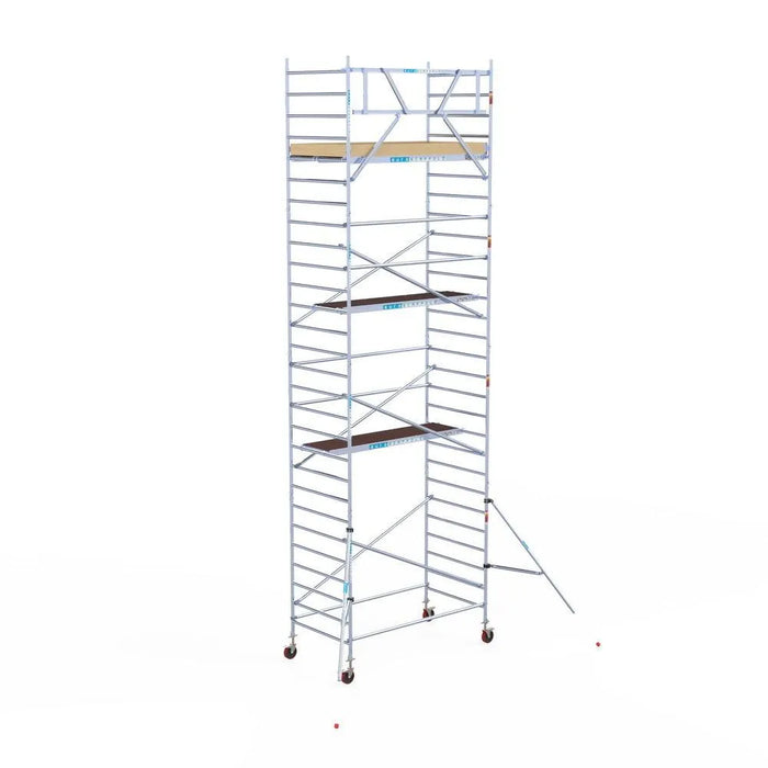 Rollgerüst Euroscaffold Basic 135x250 9,2m Arbeitshöhe Carbonplattform gegen Fassade - Gerüstexpress.de