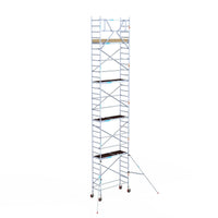 Rollgerüst Euroscaffold Basic 75x190 10,2m Arbeitshöhe Carbonplattform gegen Fassade