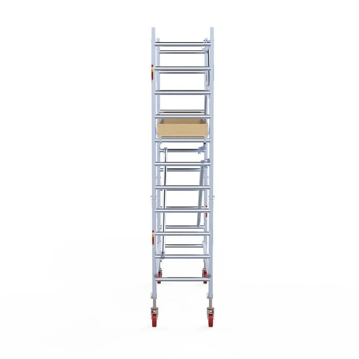 Rollgerüst Euroscaffold Basic 75x190 4,2m Arbeitshöhe an der Fassade - Gerüstexpress.de