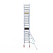 Rollgerüst Euroscaffold Basic 75x190 6,2m Arbeitshöhe Carbonplattform gegen Fassade - Gerüstexpress.de