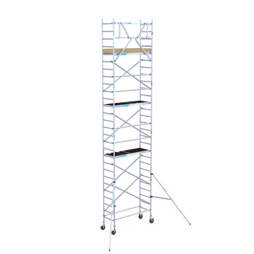 Rollgerüst Euroscaffold Basic 75x190 9,2m Arbeitshöhe Carbonplattform gegen Fassade - Gerüstexpress.de
