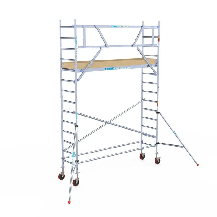 Rollgerüst Euroscaffold Basic 75x305 5,2m Arbeitshöhe an der Fassade - Gerüstexpress.de