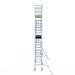 Rollgerüst Euroscaffold Basic 75x305 7,2m Arbeitshöhe an der Fassade - Gerüstexpress.de