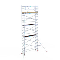 Rollgerüst Euroscaffold Basic 75x305 9,2m Arbeitshöhe Carbonplattform gegen Fassade