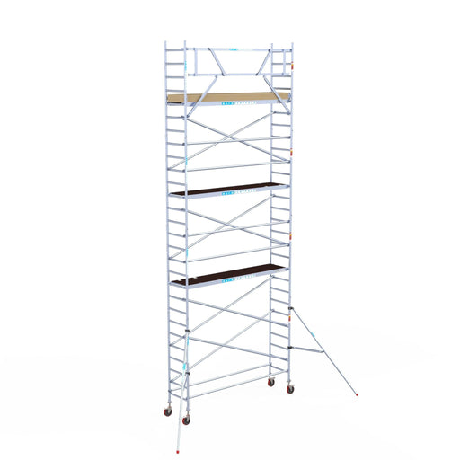 Rollgerüst Euroscaffold Basic 75x305 9,2m Arbeitshöhe Carbonplattform gegen Fassade - Gerüstexpress.de