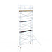 Rollgerüst Euroscaffold Basic 75x305 9,2m Arbeitshöhe Carbonplattform gegen Fassade - Gerüstexpress.de