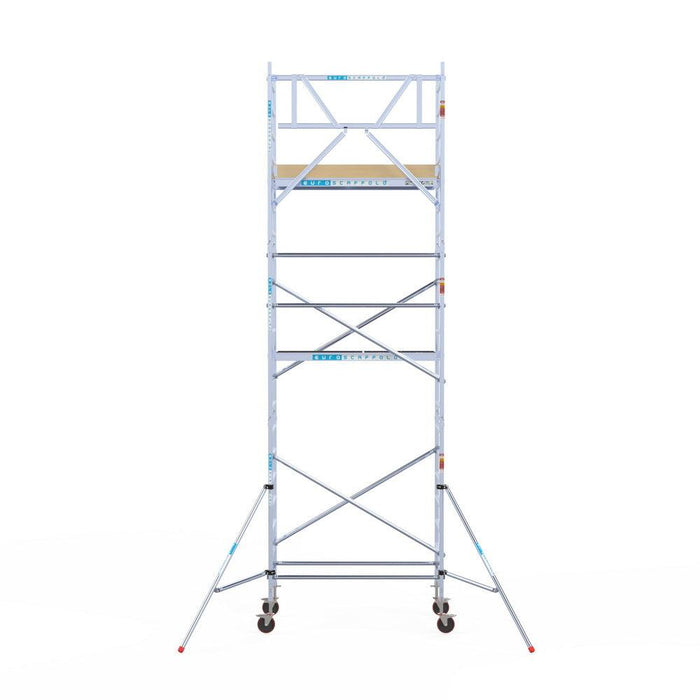 Rollgerüst Euroscaffold Basic 90x190 7,2m Arbeitshöhe an der Fassade - Gerüstexpress.de