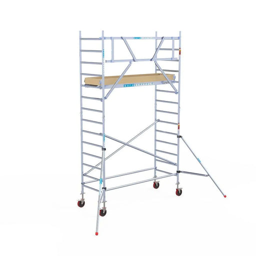 Rollgerüst Euroscaffold Basic 90x250 5,2m Arbeitshöhe Carbonplattform gegen Fassade - Gerüstexpress.de