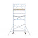 Rollgerüst Euroscaffold Basic 90x250 7,2m Arbeitshöhe an der Fassade - Gerüstexpress.de