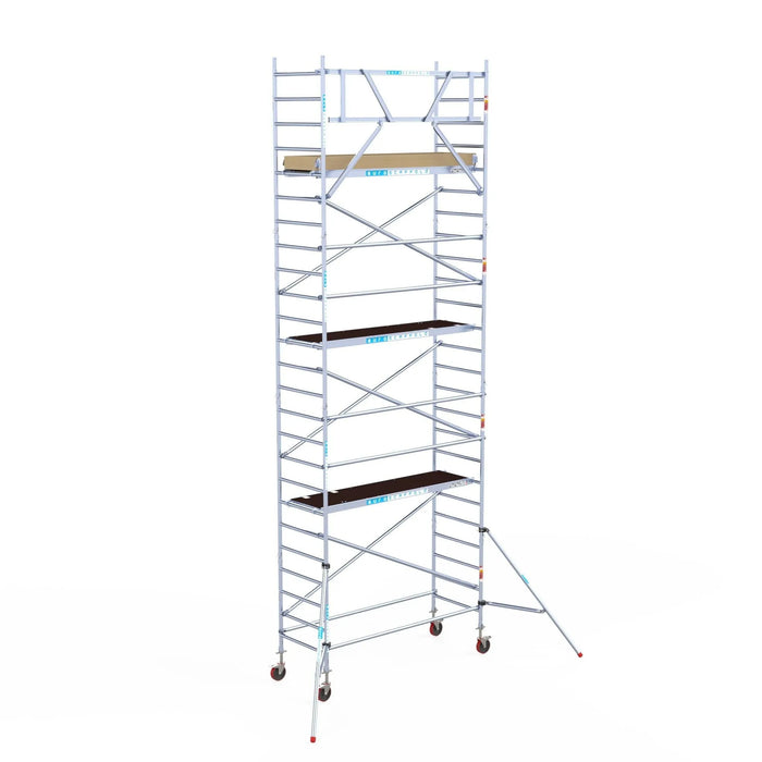 Rollgerüst Euroscaffold Basic 90x250 8,2m Arbeitshöhe an der Fassade - Gerüstexpress.de