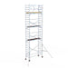 Rollgerüst Euroscaffold Basic 90x250 9,2m Arbeitshöhe an der Fassade - Gerüstexpress.de