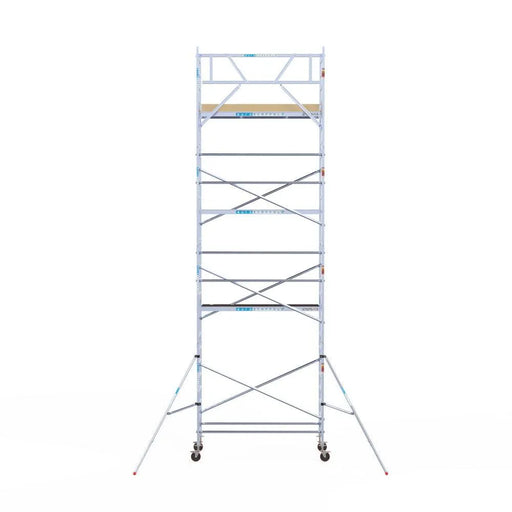 Rollgerüst Euroscaffold Basic 90x250 9,2m Arbeitshöhe Carbonplattform gegen Fassade - Gerüstexpress.de