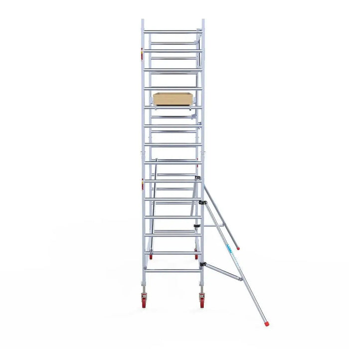 Rollgerüst Euroscaffold Basic 90x305 5,2m Arbeitshöhe an der Fassade - Gerüstexpress.de