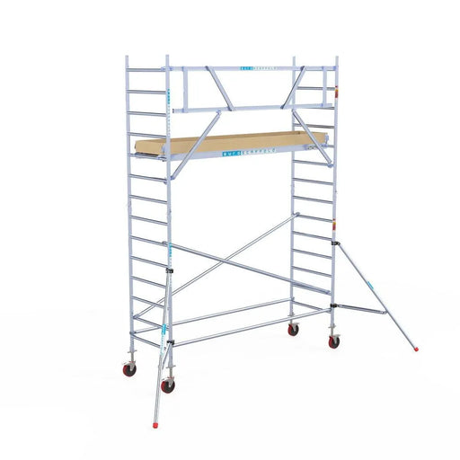 Rollgerüst Euroscaffold Basic 90x305 5,2m Arbeitshöhe Carbonplattform gegen Fassade - Gerüstexpress.de