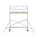 Rollgerüst Euroscaffold Basic 90x305 5,2m Arbeitshöhe Carbonplattform gegen Fassade - Gerüstexpress.de