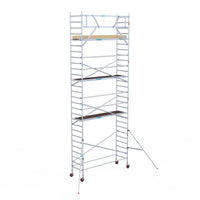 Rollgerüst Euroscaffold Basic 90x305 9,2m Arbeitshöhe Carbonplattform gegen Fassade