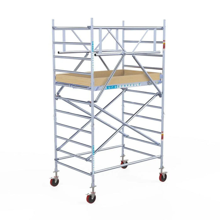 Rollgerüst Euroscaffold Basic Plus 135x190 4,2m Arbeitshöhe freistehend mit Carbonplattform - Gerüstexpress.de