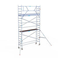 Rollgerüst Euroscaffold Original 75x305 6,2m Arbeitshöhe an der Fassade