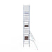 Rollgerüst Euroscaffold Original 90x250 7,2m Arbeitshöhe an der Fassade - Gerüstexpress.de