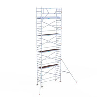 Rollgerüst Euroscaffold Original 90x305 10,2m Arbeitshöhe an der Fassade