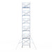 Rollgerüst Euroscaffold Professionell 135x190 12,2m Arbeitshöhe Carbonplattform gegen Fassade - Gerüstexpress.de