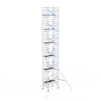Rollgerüst Euroscaffold Professionell 135x190 13,2m Arbeitshöhe an der Fassade