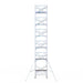 Rollgerüst Euroscaffold Professionell 135x190 13,2m Arbeitshöhe Carbonplattform gegen Fassade - Gerüstexpress.de