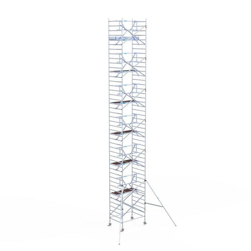 Rollgerüst Euroscaffold Professionell 135x190 14,2m Arbeitshöhe Carbonplattform gegen Fassade - Gerüstexpress.de