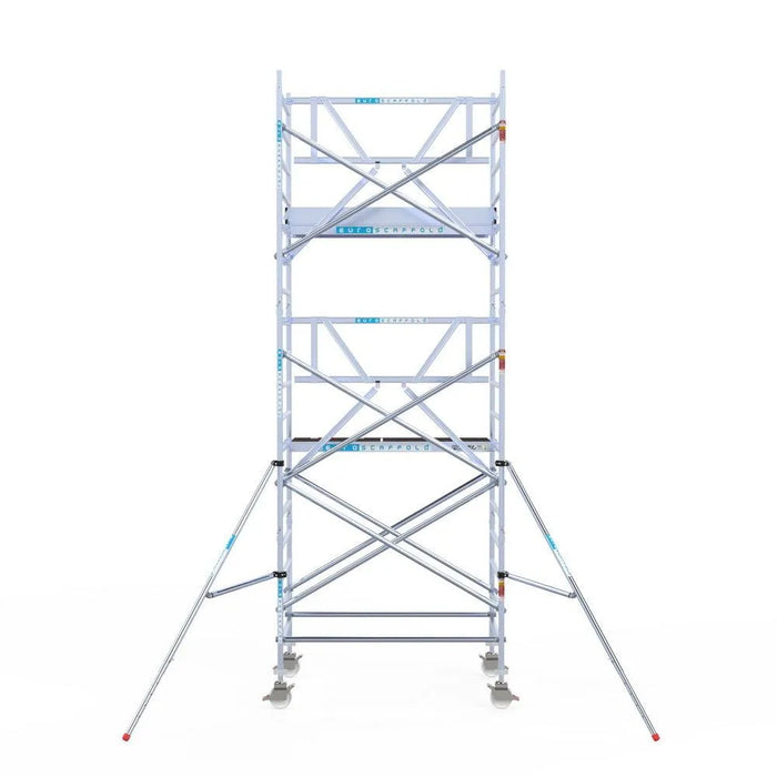 Rollgerüst Euroscaffold Professionell 135x190 6,2m Arbeitshöhe an der Fassade - Gerüstexpress.de