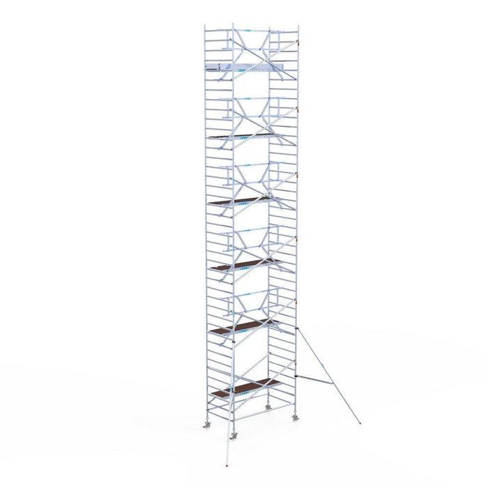 Rollgerüst Euroscaffold Professionell 135x250 13,2m Arbeitshöhe Carbonplattform gegen Fassade - Gerüstexpress.de