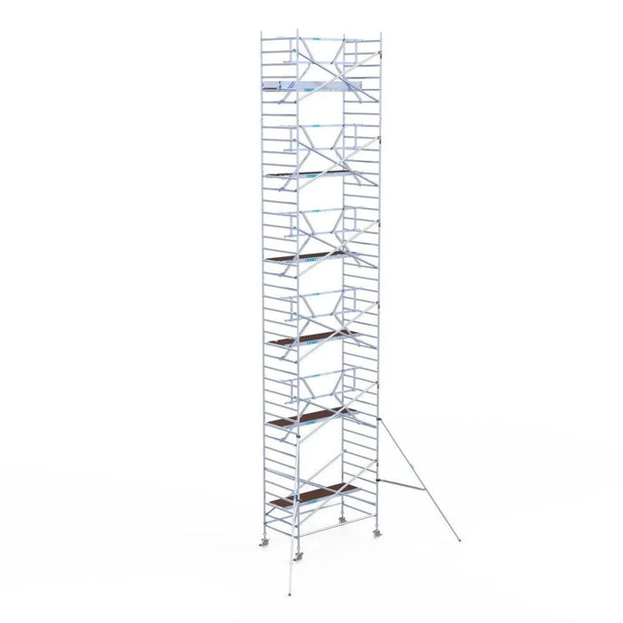 Rollgerüst Euroscaffold Professionell 135x250 13,2m Arbeitshöhe Carbonplattform gegen Fassade - Gerüstexpress.de
