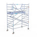 Rollgerüst Euroscaffold Professionell 135x250 4,2m Arbeitshöhe an der Fassade - Gerüstexpress.de