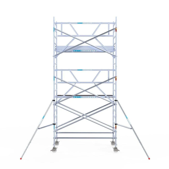 Rollgerüst Euroscaffold Professionell 135x250 6,2m Arbeitshöhe an der Fassade - Gerüstexpress.de