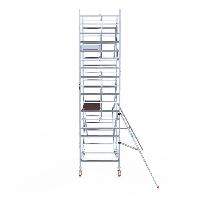 Rollgerüst Euroscaffold Professionell 135x250 6,2m Arbeitshöhe an der Fassade - Gerüstexpress.de
