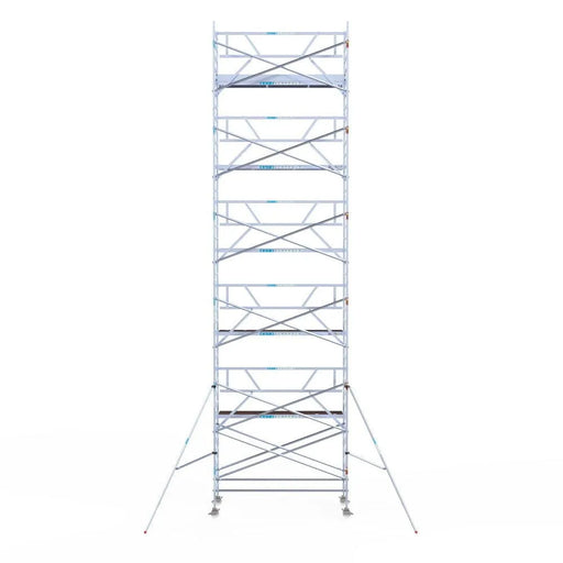 Rollgerüst Euroscaffold Professionell 135x305 12,2m Arbeitshöhe Carbonplattform gegen Fassade - Gerüstexpress.de