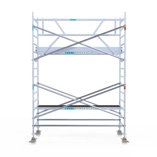 Rollgerüst Euroscaffold Professionell 135x305 5,2m Arbeitshöhe an der Fassade - Gerüstexpress.de