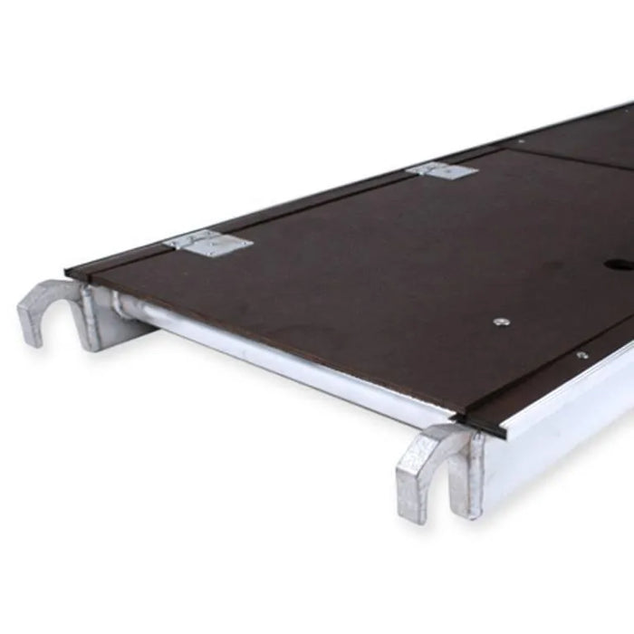 Rollgerüst Euroscaffold Professionell 135x305 5,2m Arbeitshöhe an der Fassade - Gerüstexpress.de