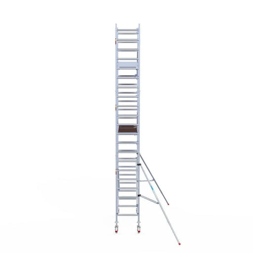 Rollgerüst Euroscaffold Professionell 75x190 7,2m Arbeitshöhe Carbonplattform gegen Fassade - Gerüstexpress.de