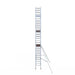 Rollgerüst Euroscaffold Professionell 75x190 9,2m Arbeitshöhe Carbonplattform gegen Fassade - Gerüstexpress.de