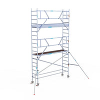Rollgerüst Euroscaffold Professionell 75x305 6,2m Arbeitshöhe Carbonplattform gegen Fassade