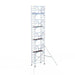 Rollgerüst Euroscaffold Professionell 90x190 10,2m Arbeitshöhe Carbonplattform gegen Fassade - Gerüstexpress.de