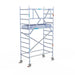 Rollgerüst Euroscaffold Professionell 90x190 4,2m Arbeitshöhe Carbonplattform gegen Fassade - Gerüstexpress.de