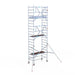 Rollgerüst Euroscaffold Professionell 90x190 7,2m Arbeitshöhe Carbonplattform gegen Fassade - Gerüstexpress.de