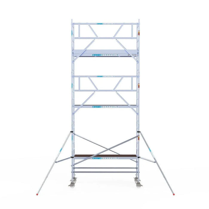 Rollgerüst Euroscaffold Professionell 90x250 7,2m Arbeitshöhe Carbonplattform gegen Fassade - Gerüstexpress.de