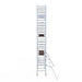 Rollgerüst Euroscaffold Professionell 90x250 8,2m Arbeitshöhe Carbonplattform gegen Fassade - Gerüstexpress.de