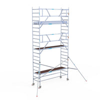 Rollgerüst Euroscaffold Professionell 90x305 7,2m Arbeitshöhe Carbonplattform gegen Fassade