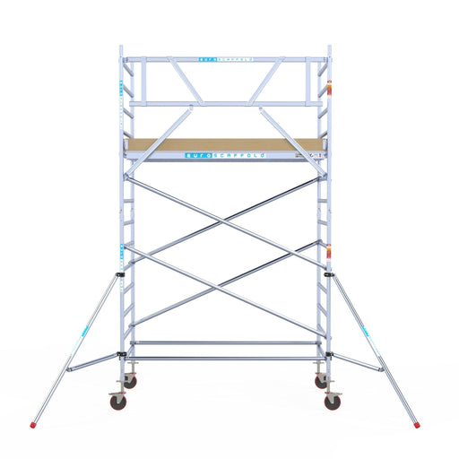 Rollgerüst Euroscaffold Basic 135x250 5,2m Arbeitshöhe an der Fassade - GerüstExpress