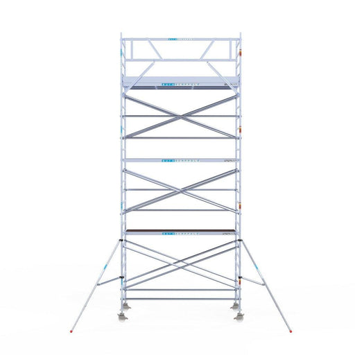 Rollgerüst Eurogerüst Original 135x305 8,2m Arbeitshöhe Carbonplattform gegen Fassade - GerüstExpress