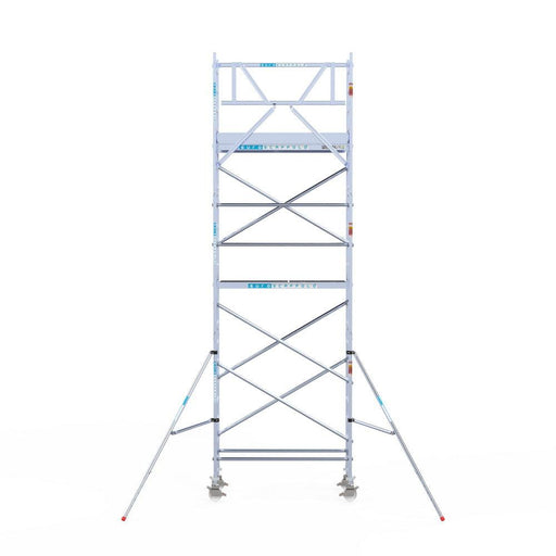 Rollgerüst Eurogerüst Original 75x190 7,2m Arbeitshöhe gegen die Fassade - GerüstExpress